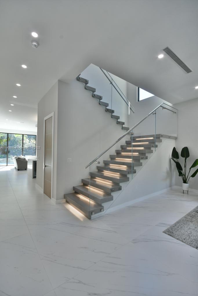 KING PARK - Residential