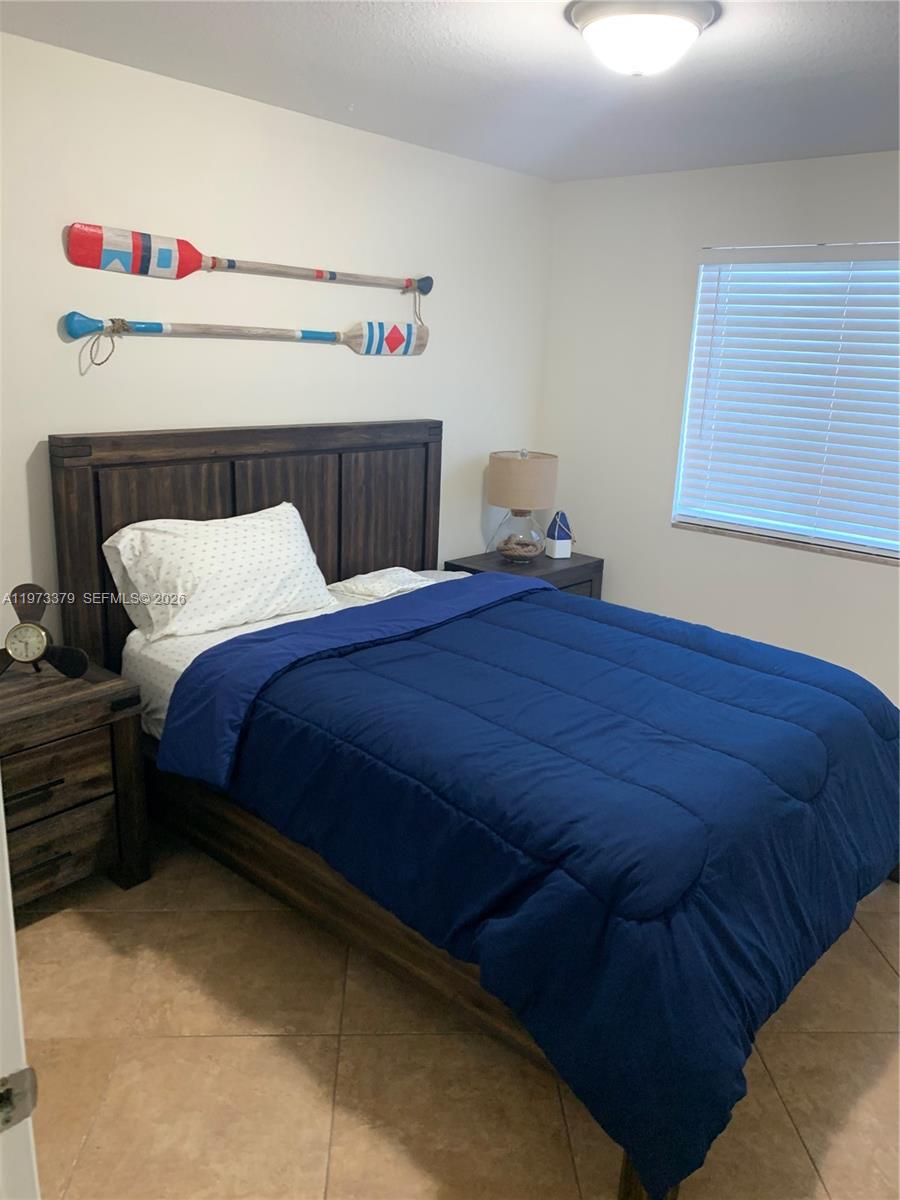 LONG KEY PROJ PROP LINE S - Residential