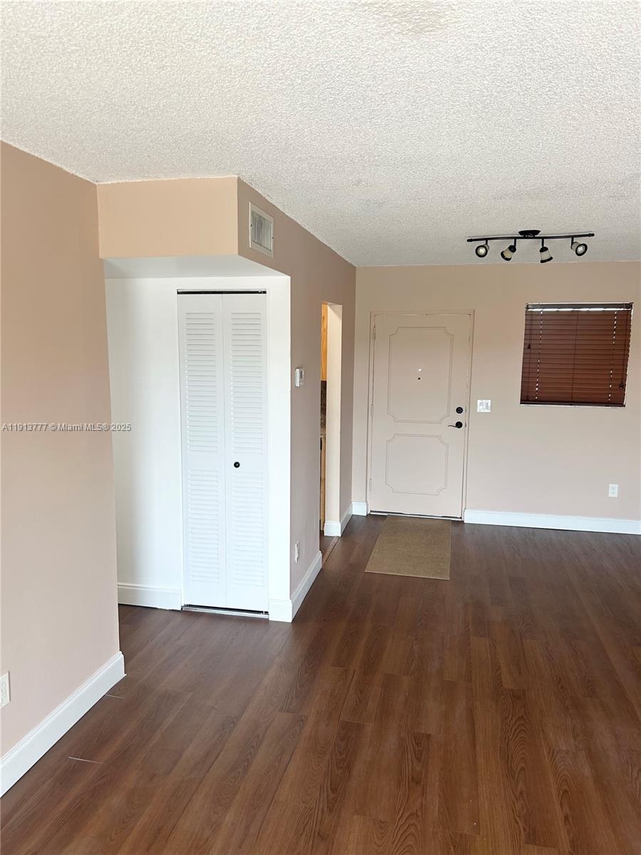 MIRAMAR TERRACE CONDO - Residential