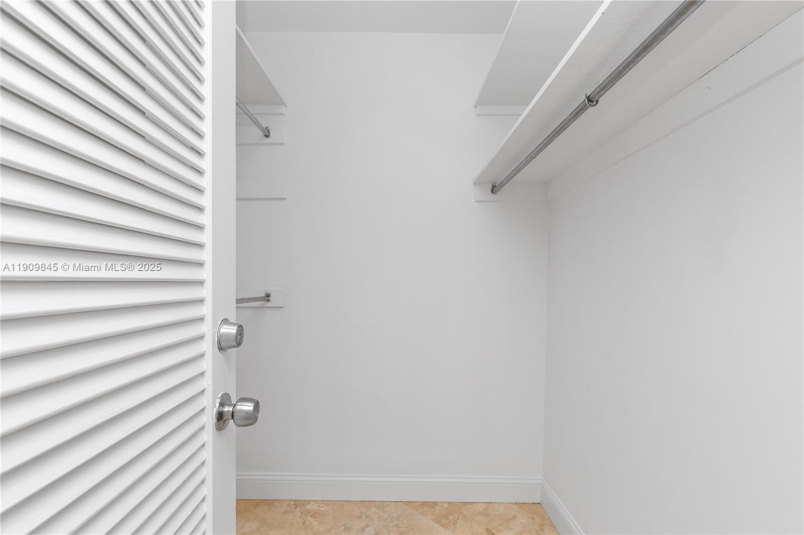 SEACOAST 5700 CONDO - Residential Lease