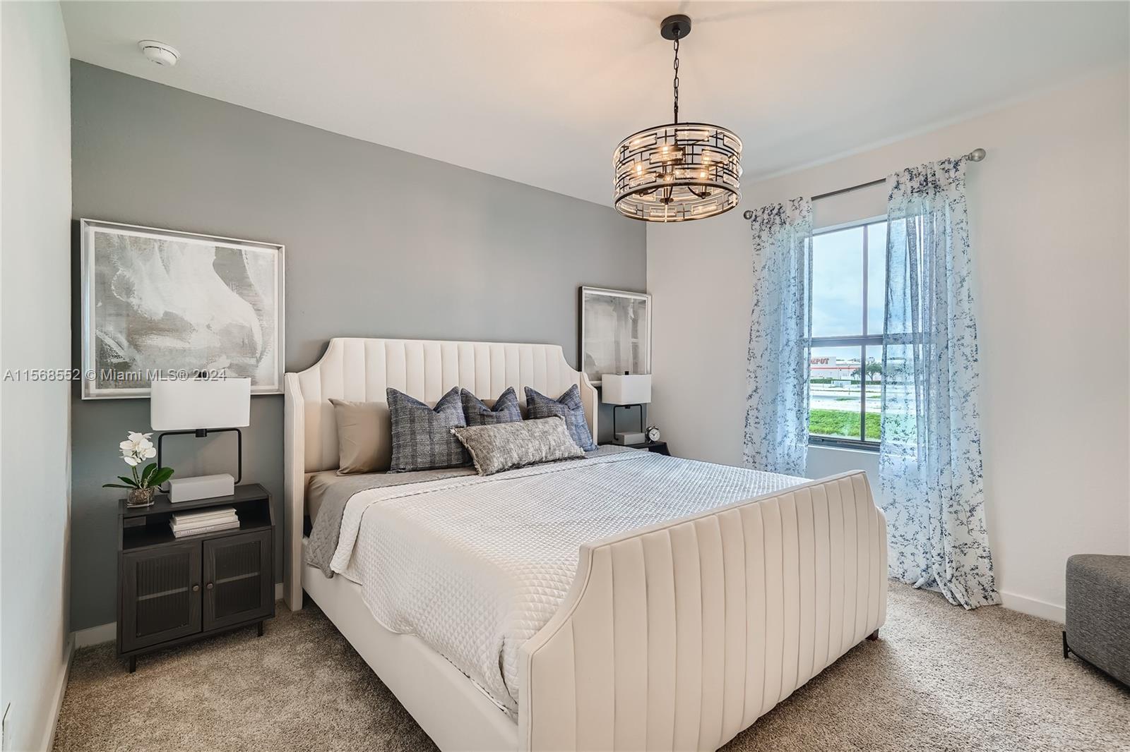 Palm Cay - Residential