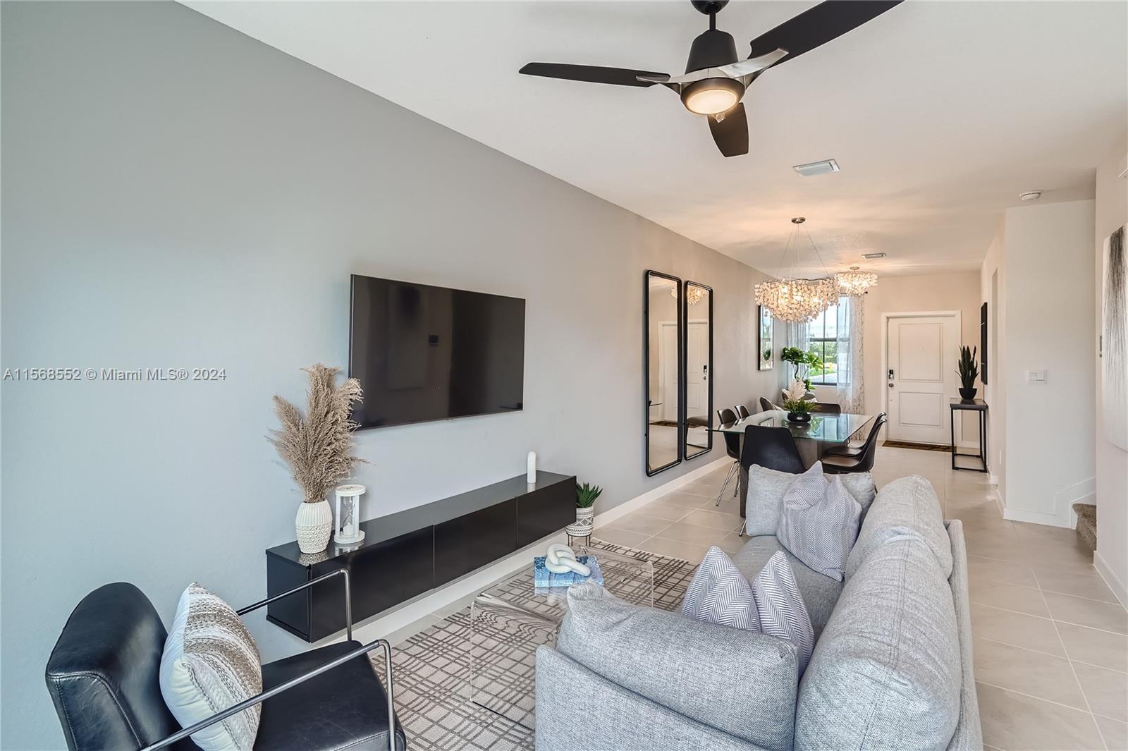 Palm Cay - Residential