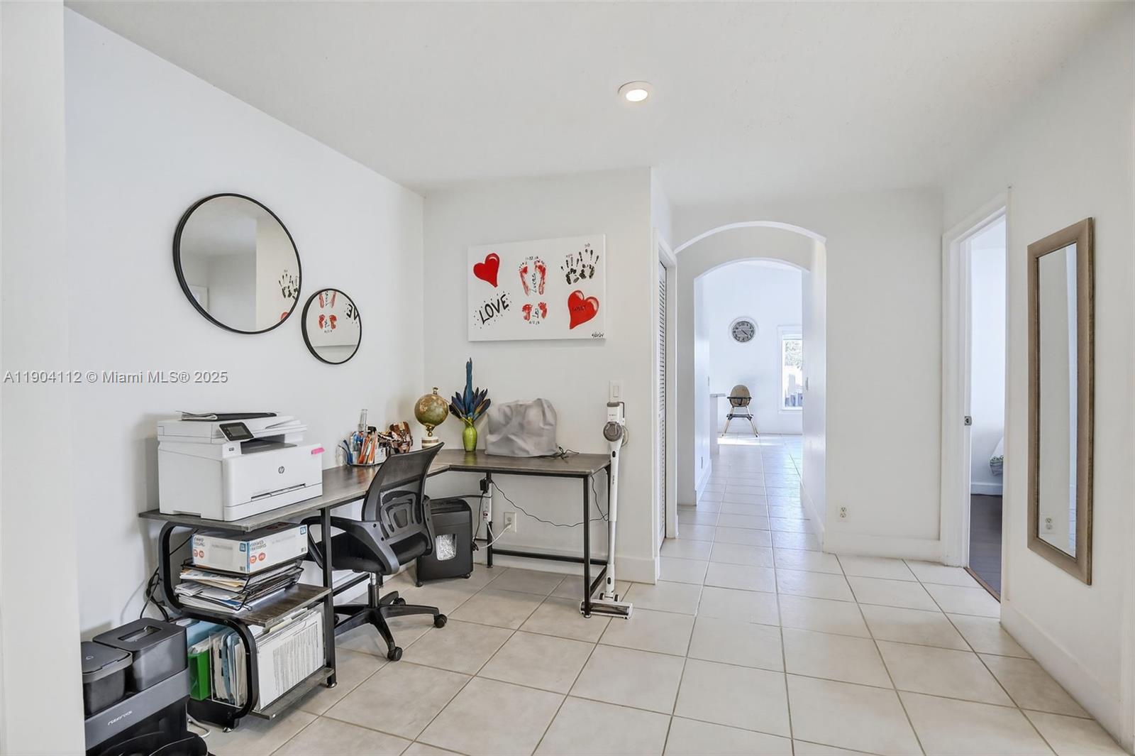 VULCAN MATERIALS COMPANY - Residential Lease