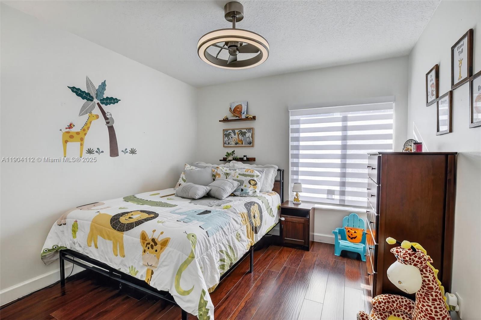 VULCAN MATERIALS COMPANY - Residential Lease