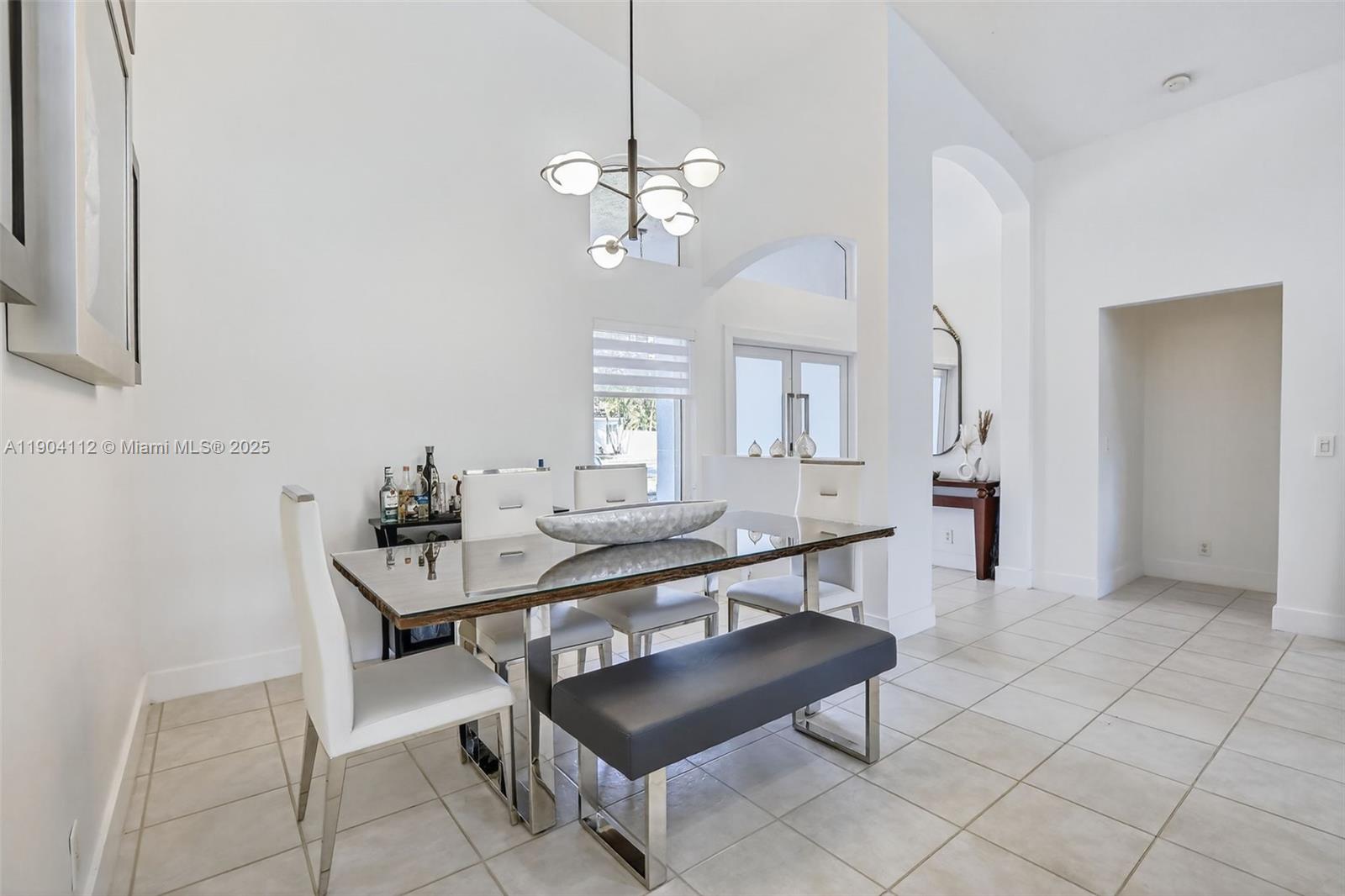 VULCAN MATERIALS COMPANY - Residential Lease