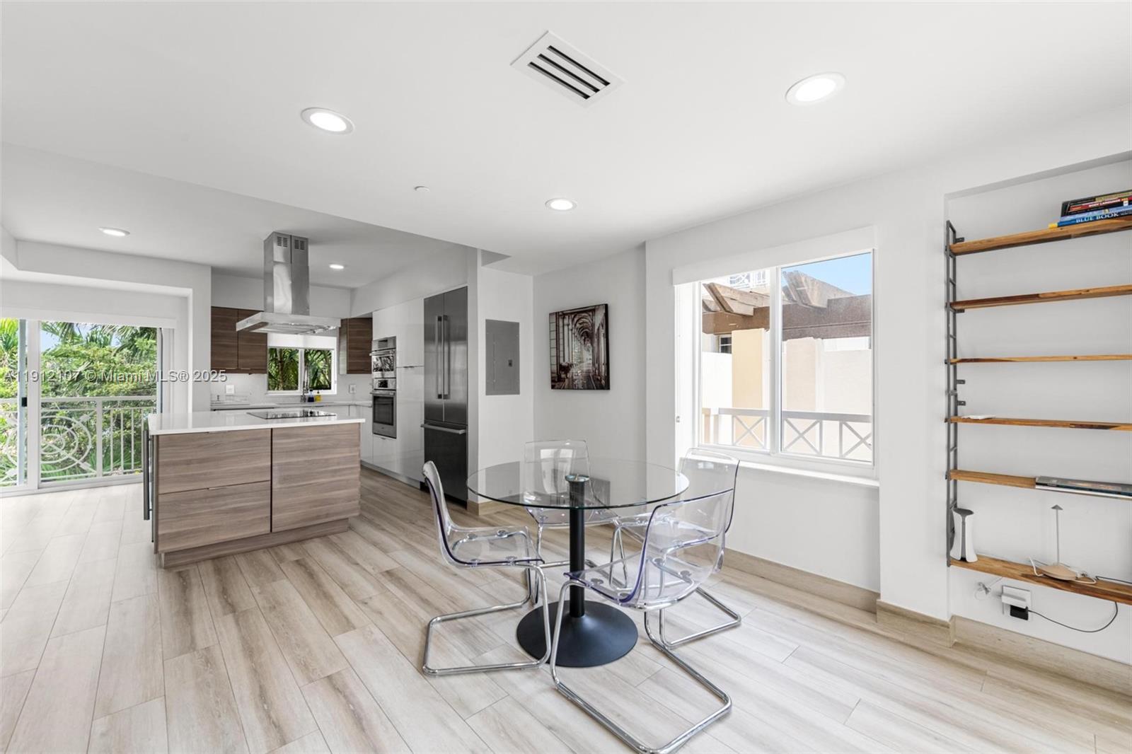 THE COURTS AT SOUTH BEACH - Residential Lease