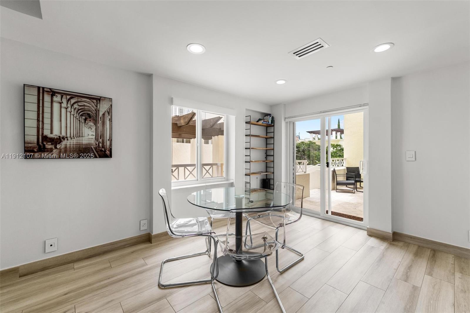 THE COURTS AT SOUTH BEACH - Residential Lease