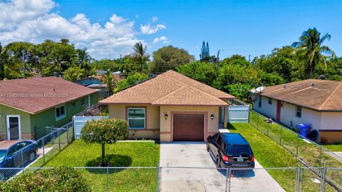 Single Family Residence in Pompano Beach FL 2921 4th Ct Ct.jpg