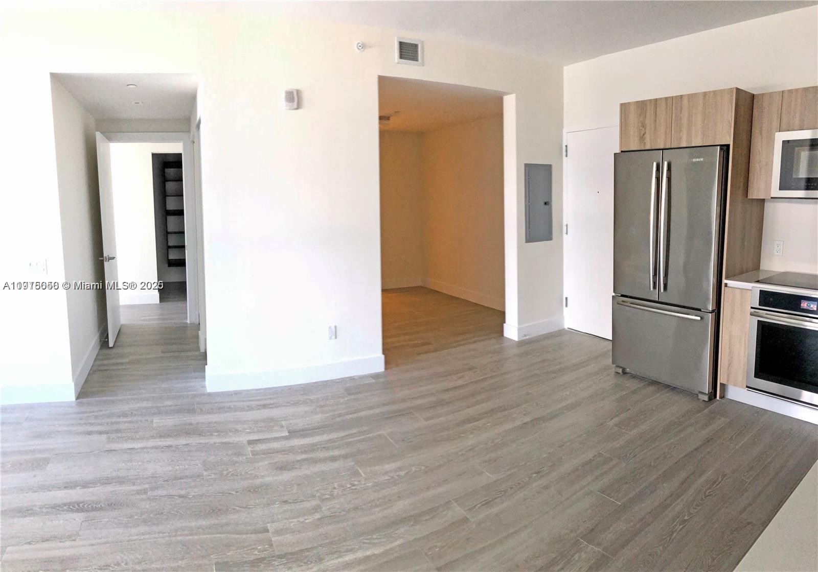 AVENTURA PARKSQUARE RESID - Residential