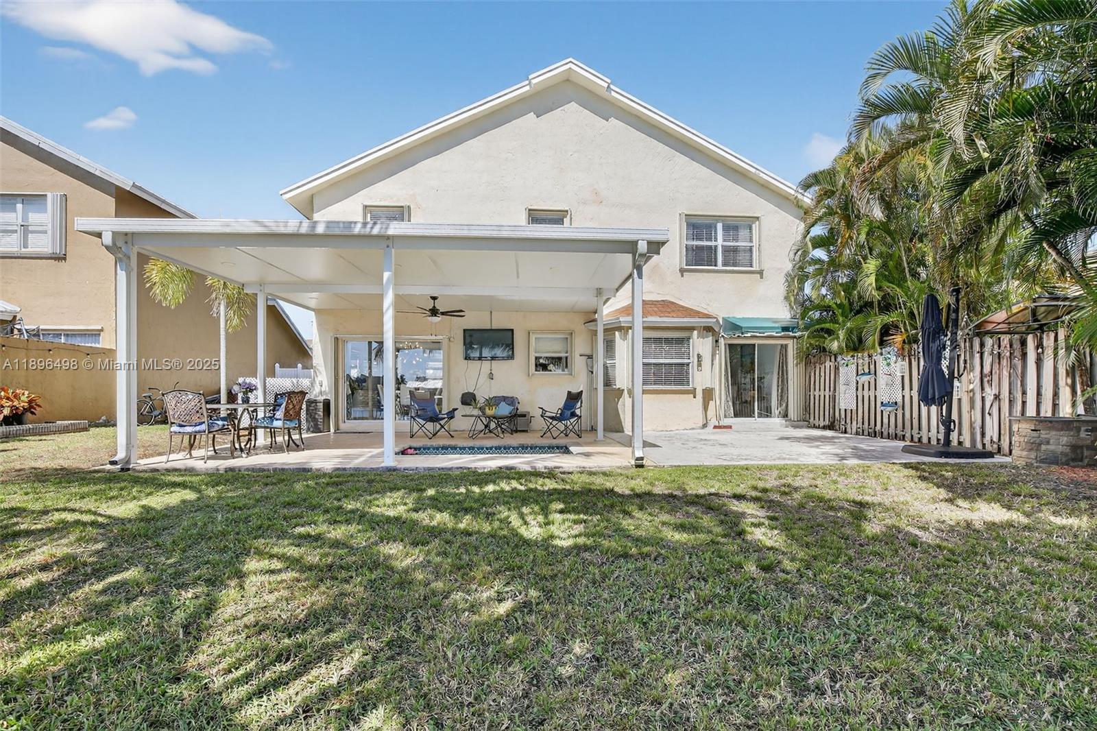 LAKESIDE SOUTH - Residential