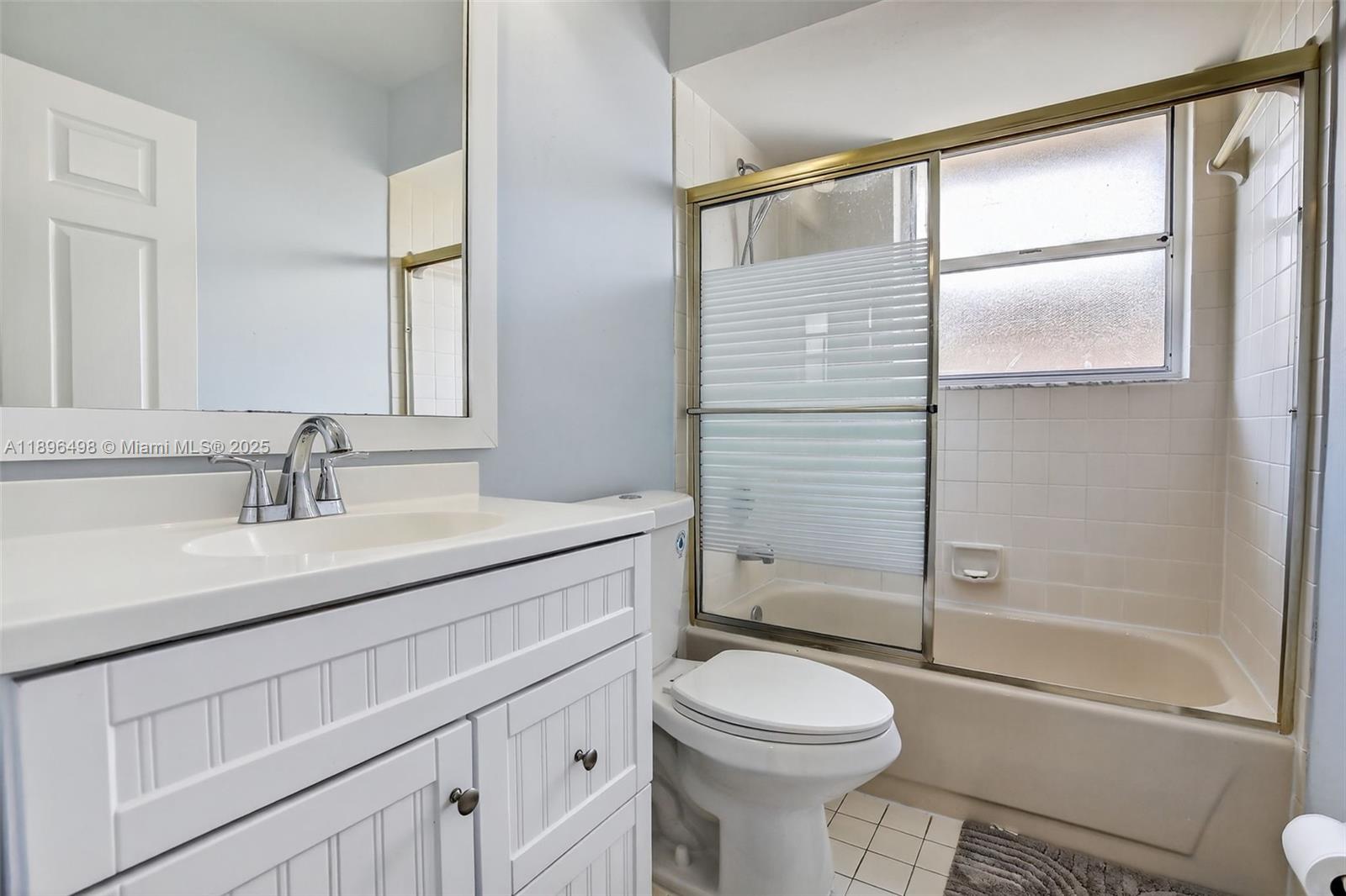 LAKESIDE SOUTH - Residential