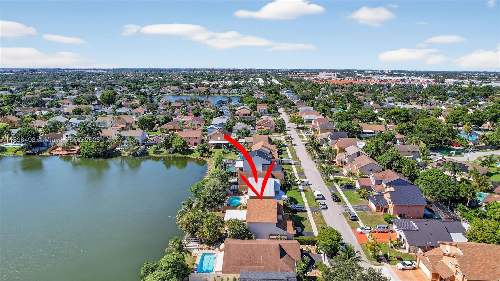 LAKESIDE SOUTH - Residential