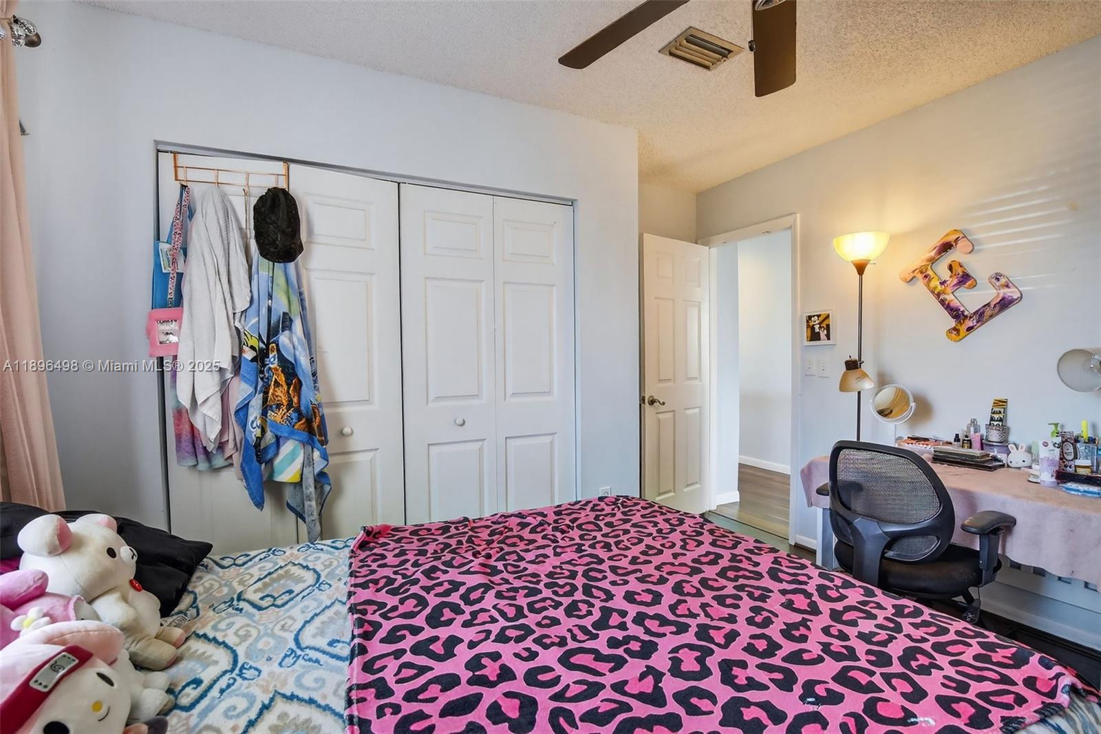 LAKESIDE SOUTH - Residential