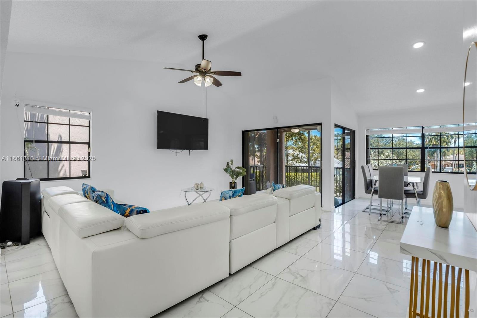 1621 Cypress Pointe Dr 5-11