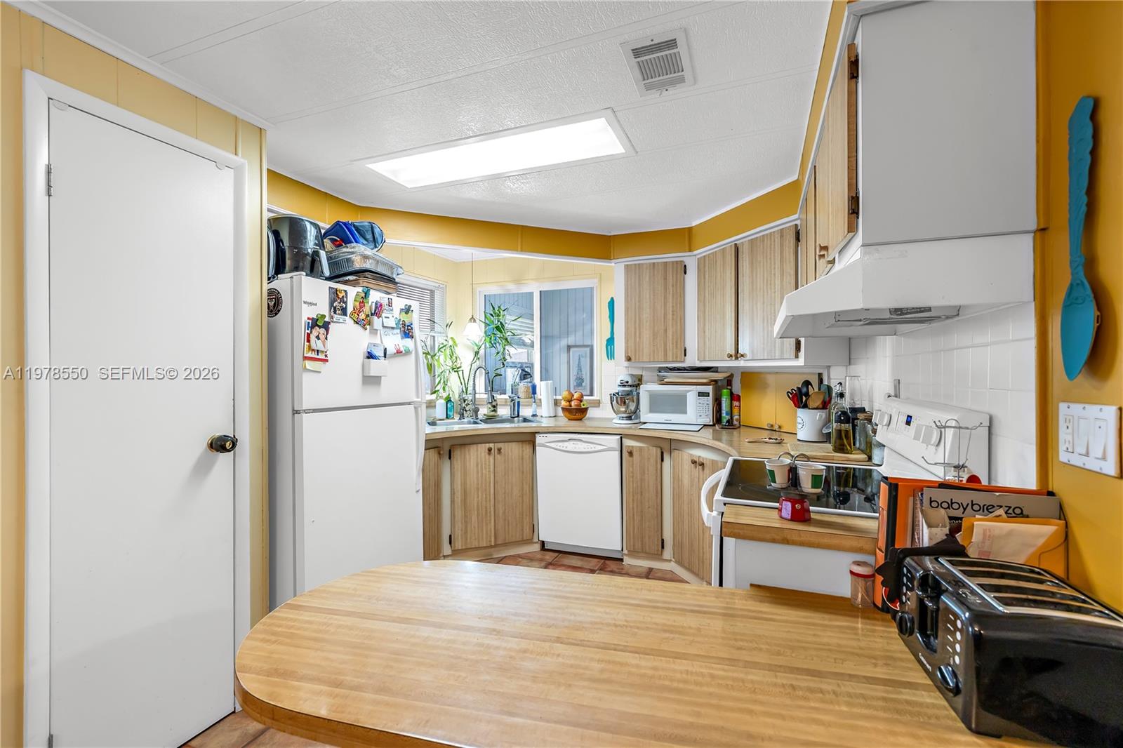 HIGHLAND MEADOWS ESTATES - Residential