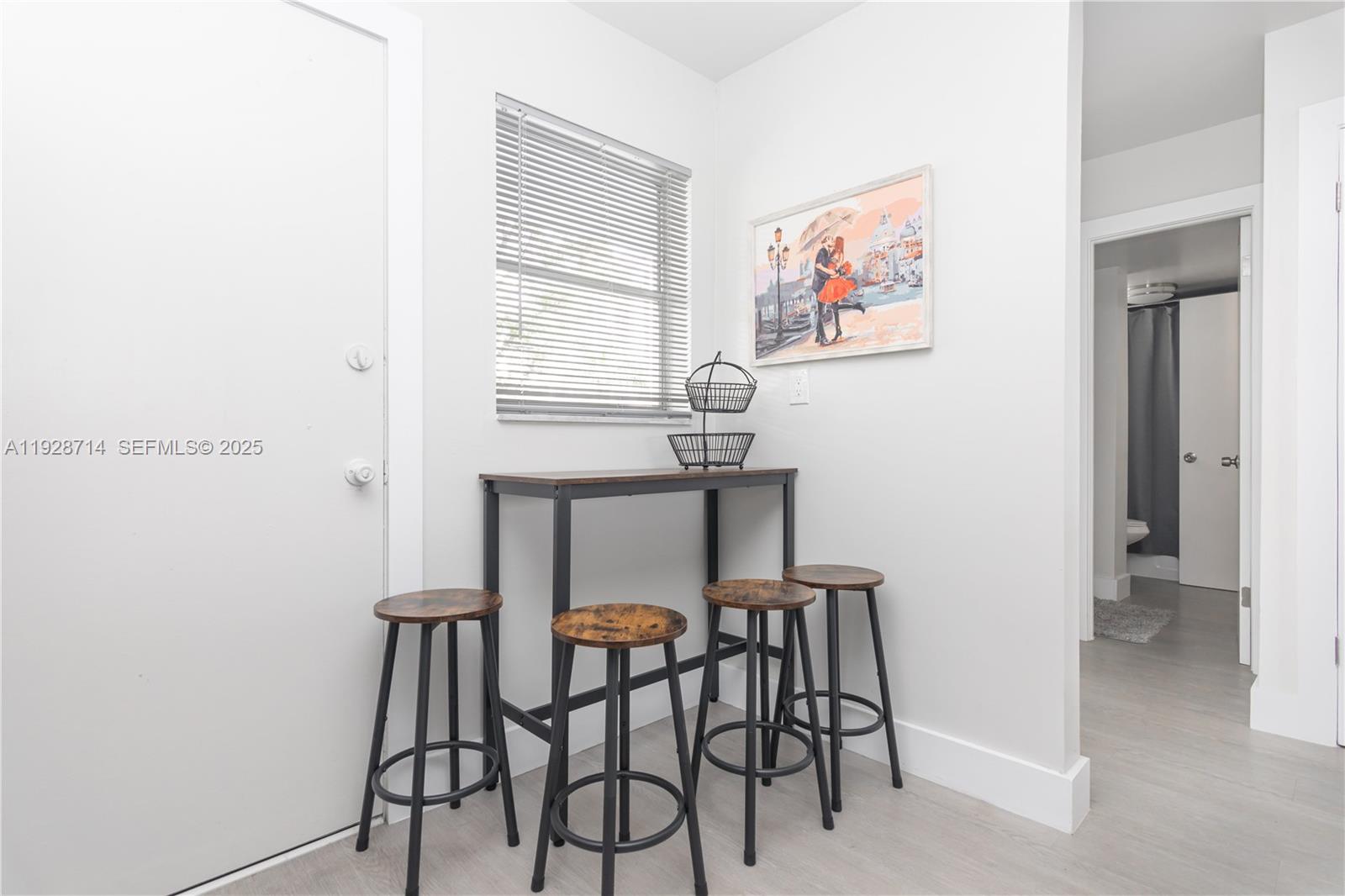 EDEN ISLES CONDO # 4 - Residential