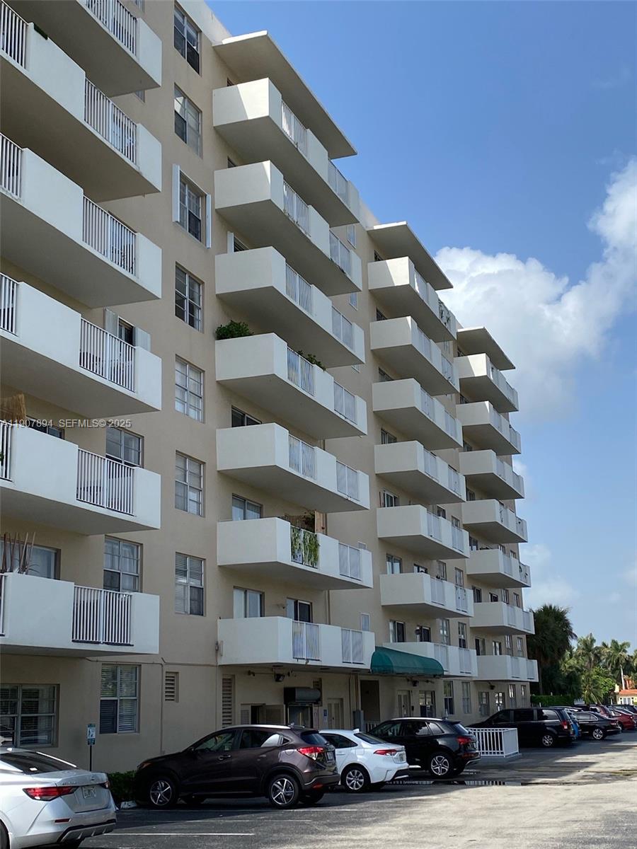 ISLAND PLACE AT NORTH BAY - Residential Lease