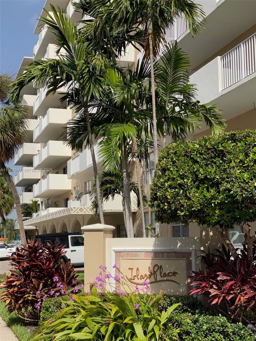 Spacious studio in North Bay Village. Quiet building with pool and on-site management. Updated kitchen, bathroom, and freshly painted with a large walk-in closet. 1 assigned parking spot. Laundry room on each floor. Walk to restaurants, grocery, or easy access to Miami and Miami Beach. Text to make showing appointment. Please give 24hr notice to show, agent must accompany.