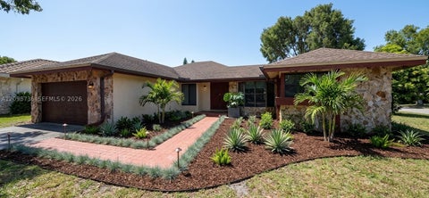 Photo of 11301 NW 44th St, Coral Springs, FL 33065 (MLS # A12098736)