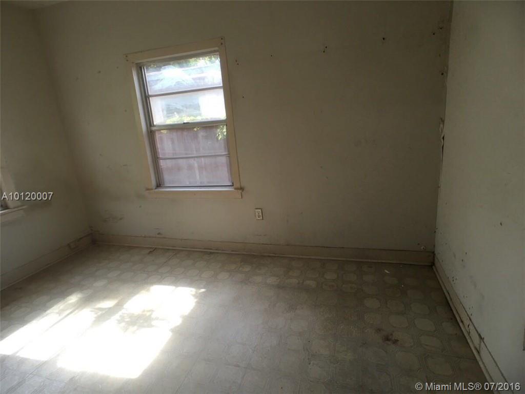 Coral Way Park Sec B - Residential