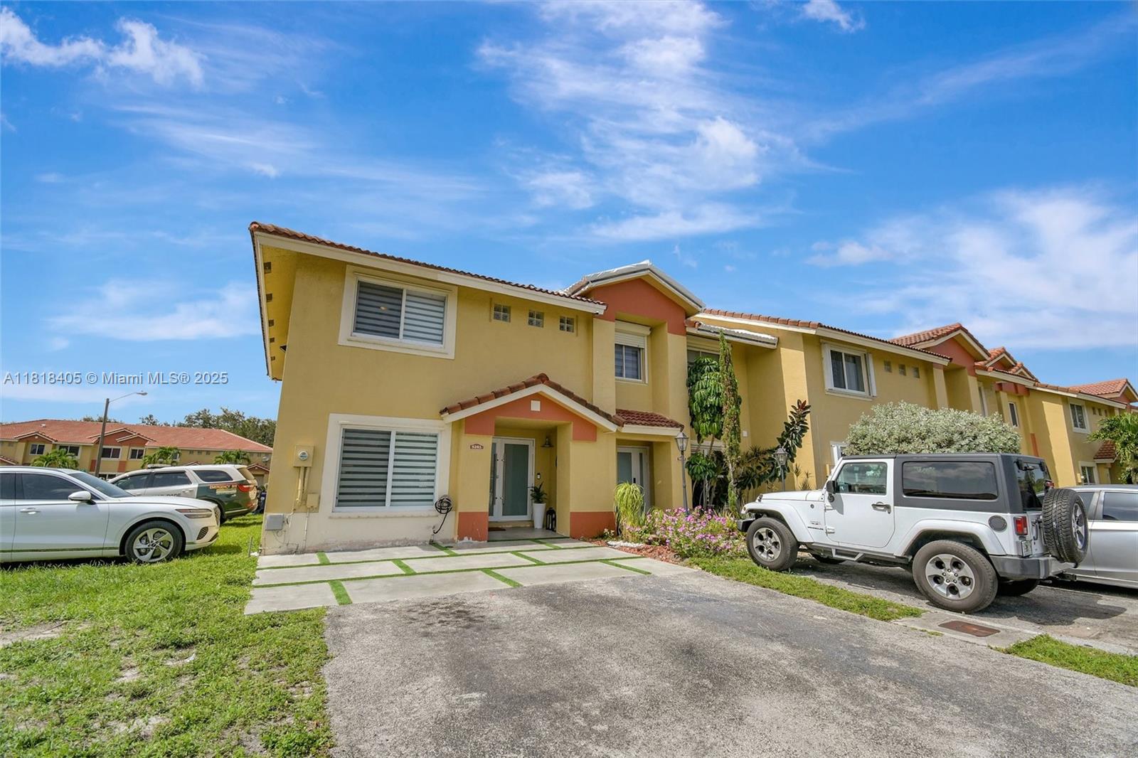 Property for Sale at 5261 Nw 190th St, Miami Gardens, Broward County, Florida - Bedrooms: 3 
Bathrooms: 3  - $460,000