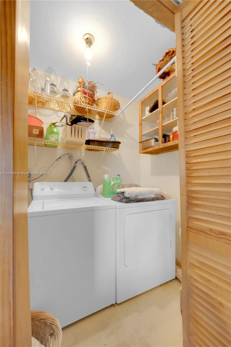 S CORAL HOMES SEC 3 - Residential