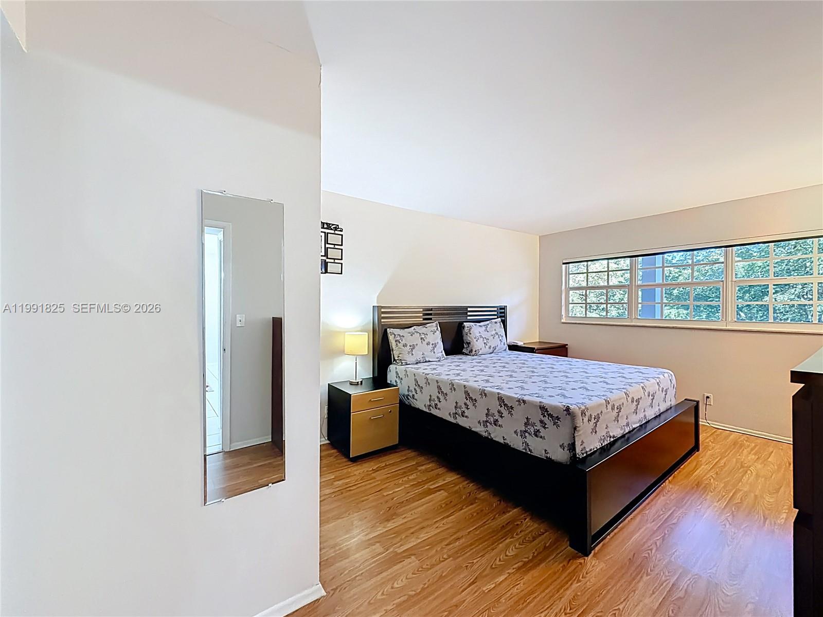 NO 60 PALM-AIRE COUNTRY C - Residential Lease