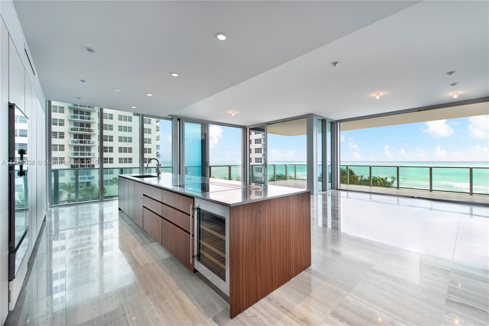 6901 Collins Ave 401