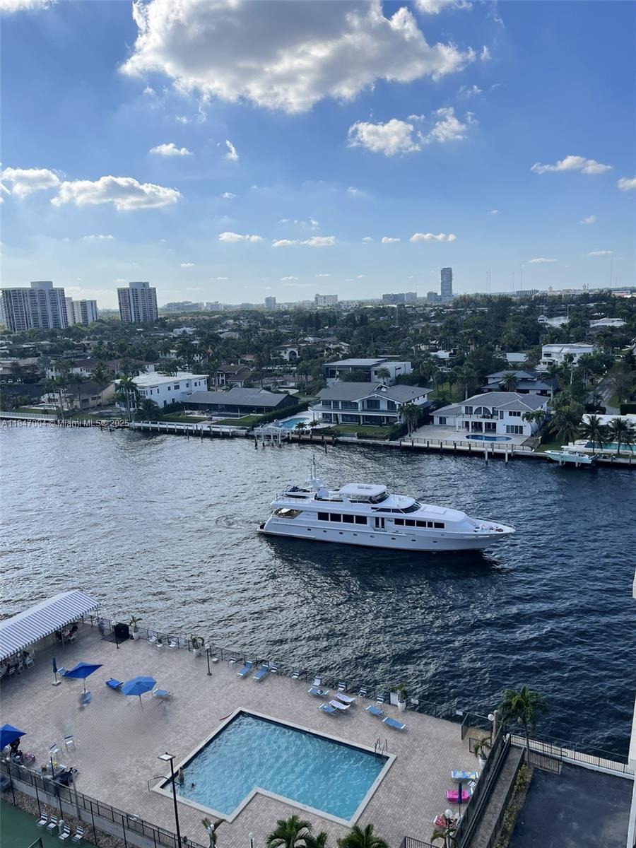 AVANT GARDE CONDO - Residential