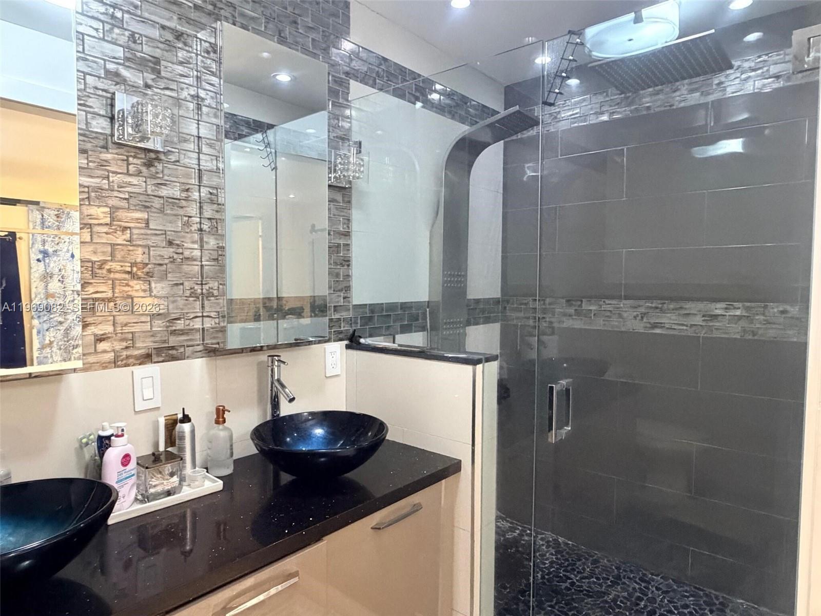 WALDIN ACRES - Residential