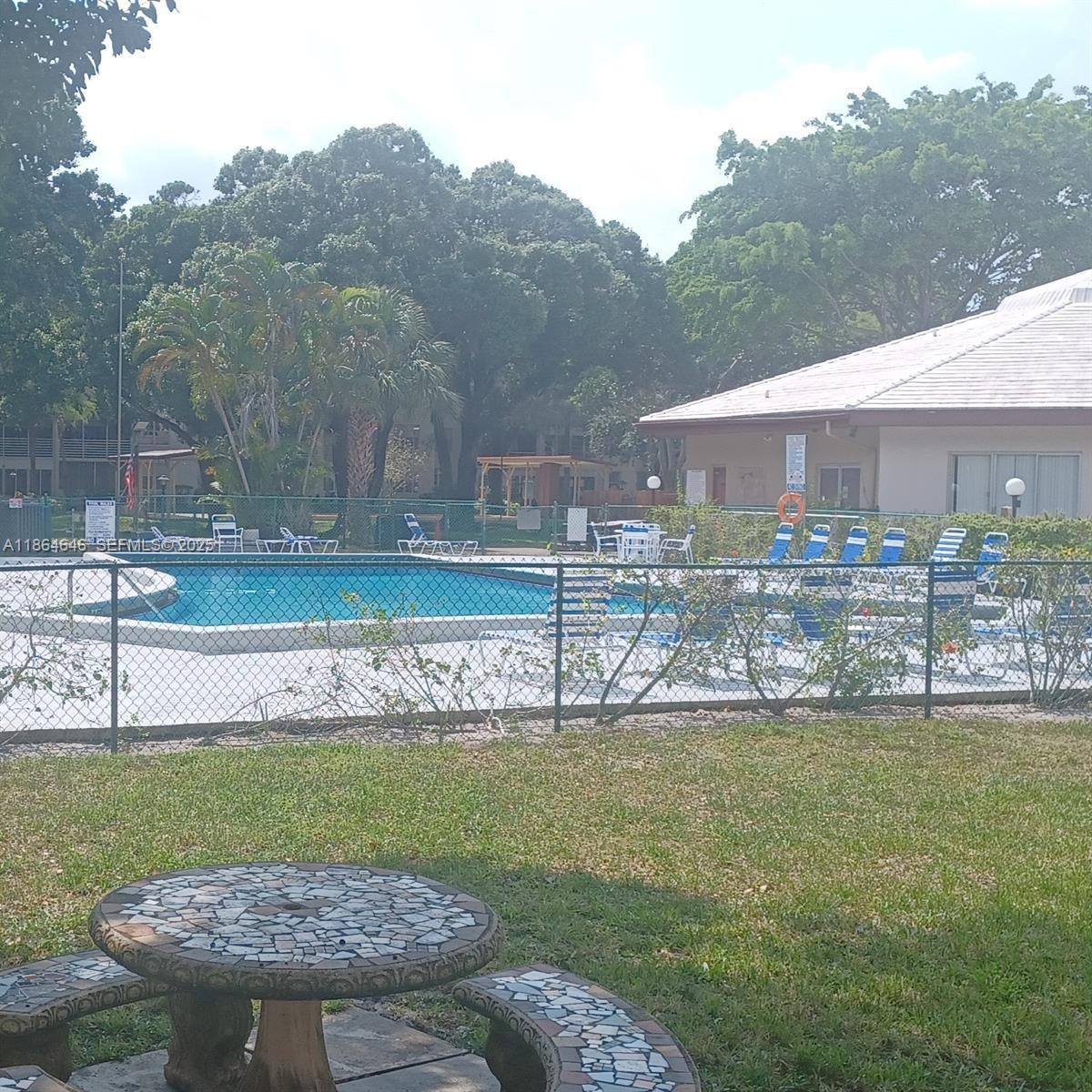 CYPRESS CHASE CONDO NO 8 - Residential