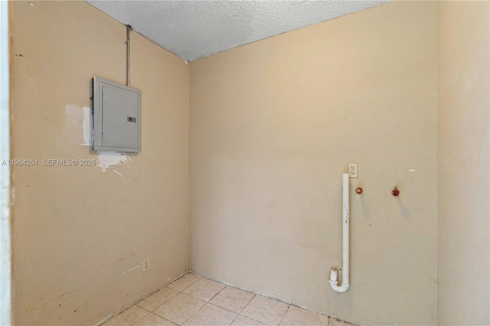 CHARLES SUB - Residential