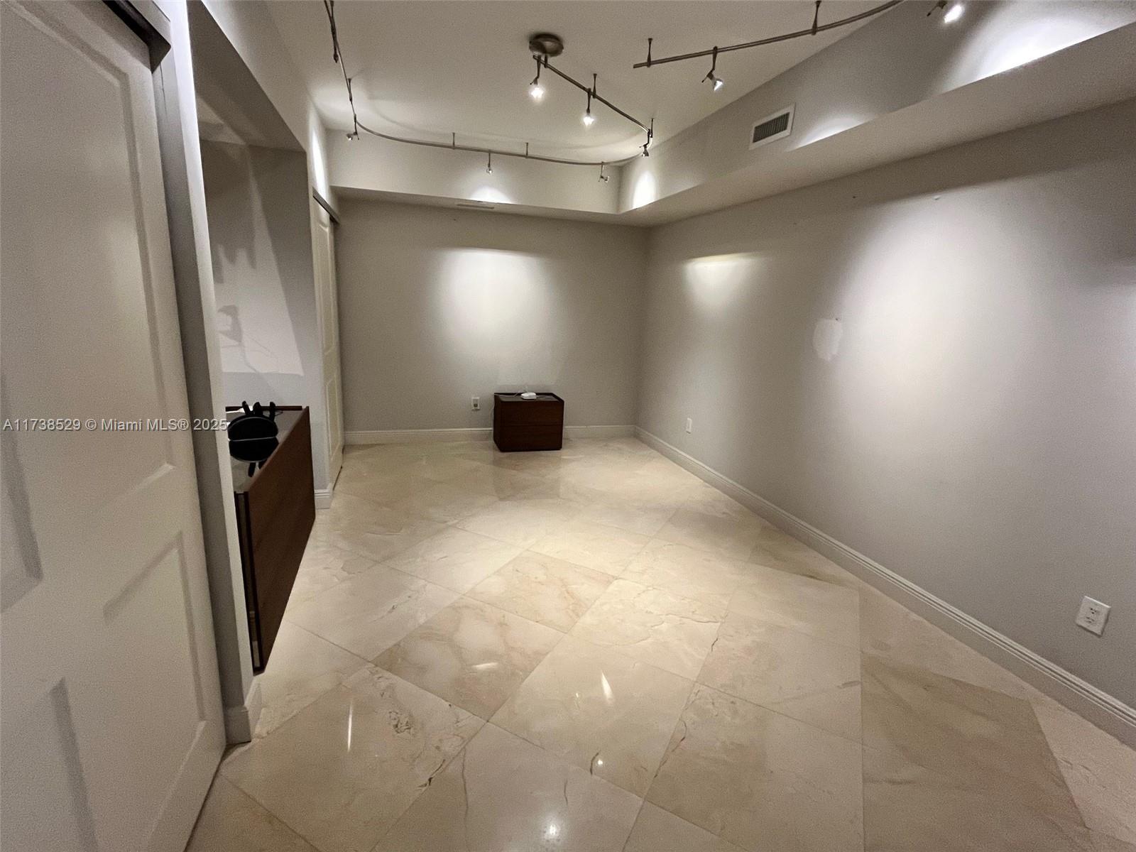 BELLAMARE AT WILLIAMS ISL - Residential Lease