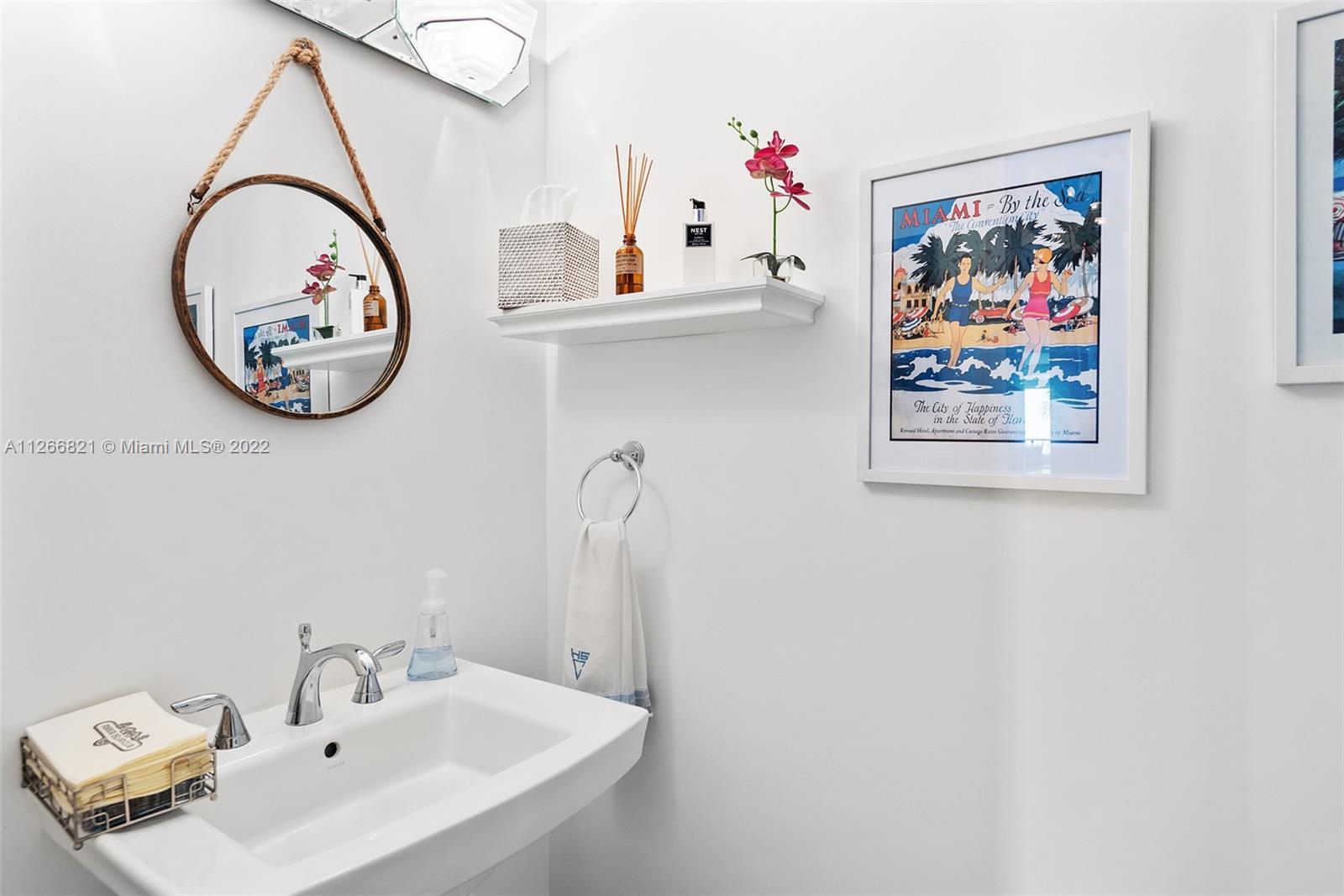 OCEANSIDE AT FISHER ISLAN - Residential