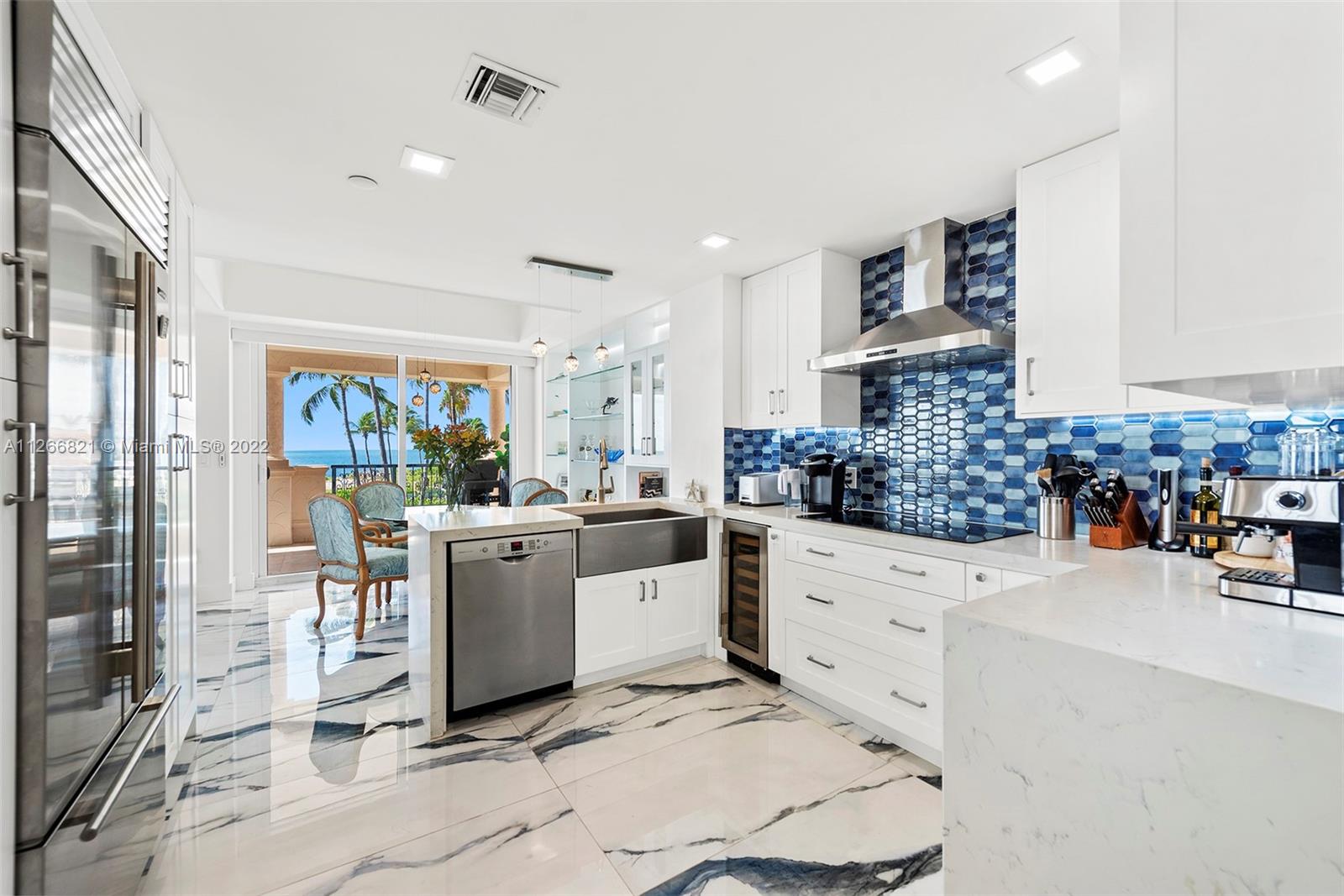 OCEANSIDE AT FISHER ISLAN - Residential