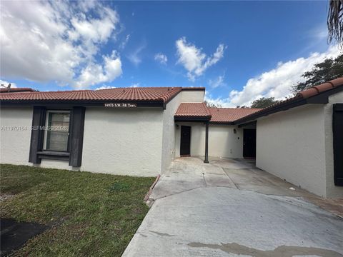 14975 SW 48th Ter 25E Miami FL 33185