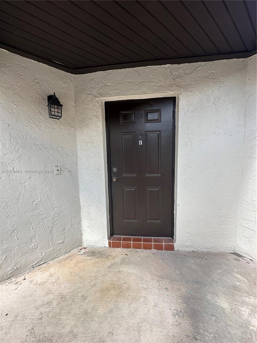 LAKES MEADOW VILG HOMES C - Residential