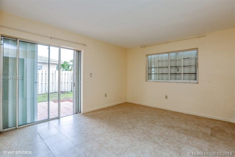 GARDENS OF HOMESTEAD - Residential