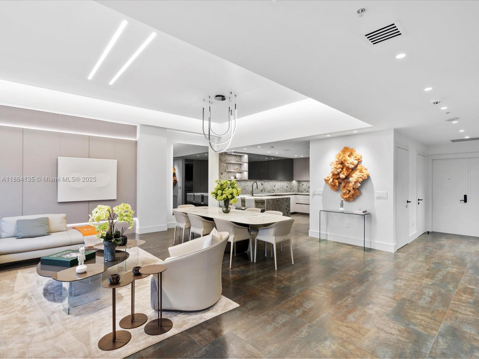 VILLAS OF POSITANO CONDO - Residential