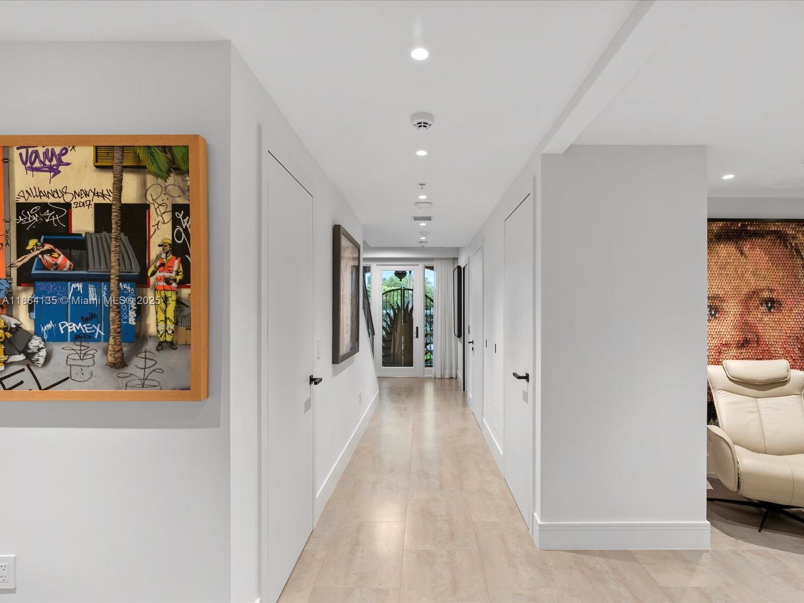 3501 N Ocean Dr V5