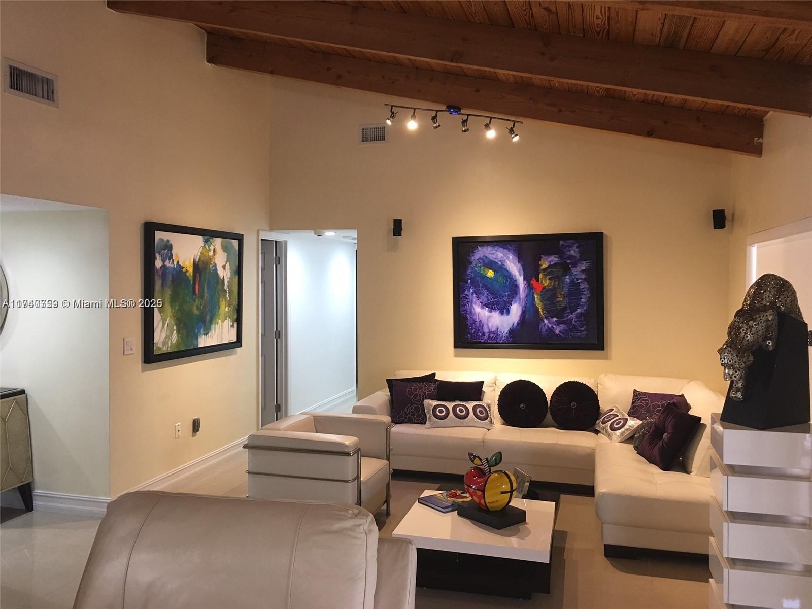 FIRST ADDN TO CALUSA CLUB - Residential