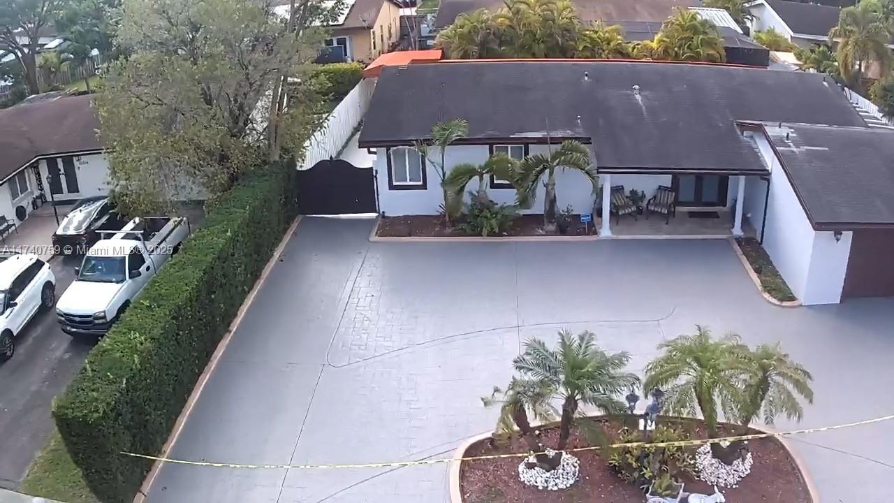FIRST ADDN TO CALUSA CLUB - Residential