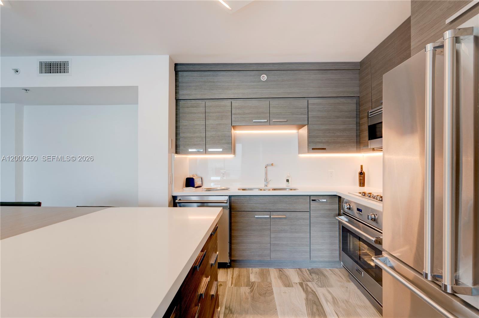 YACHT CLUB AT PORTOFINO C - Residential Lease