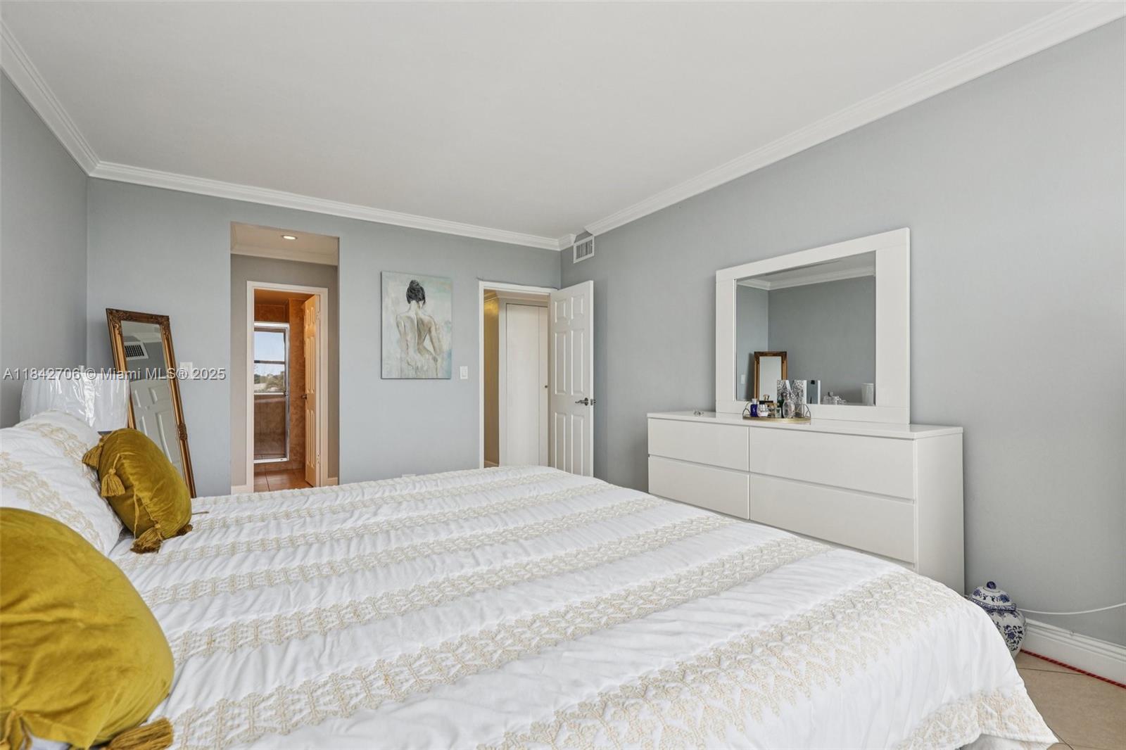 PARKVIEW POINT CONDO - Residential