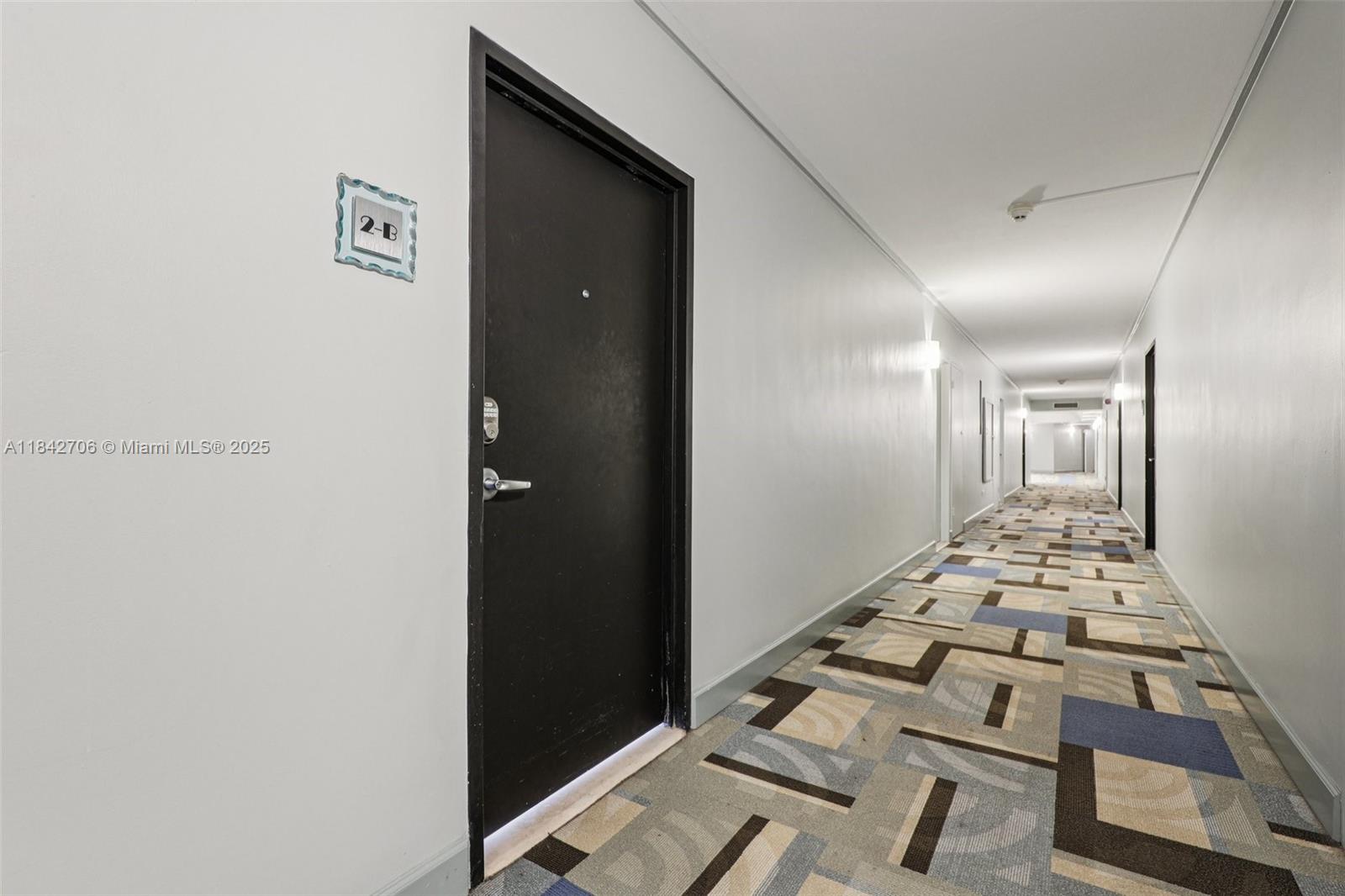 7441 Wayne Ave 2B, Miami Beach, FL, 33141/$320,000 2 7441 Wayne Ave 2B