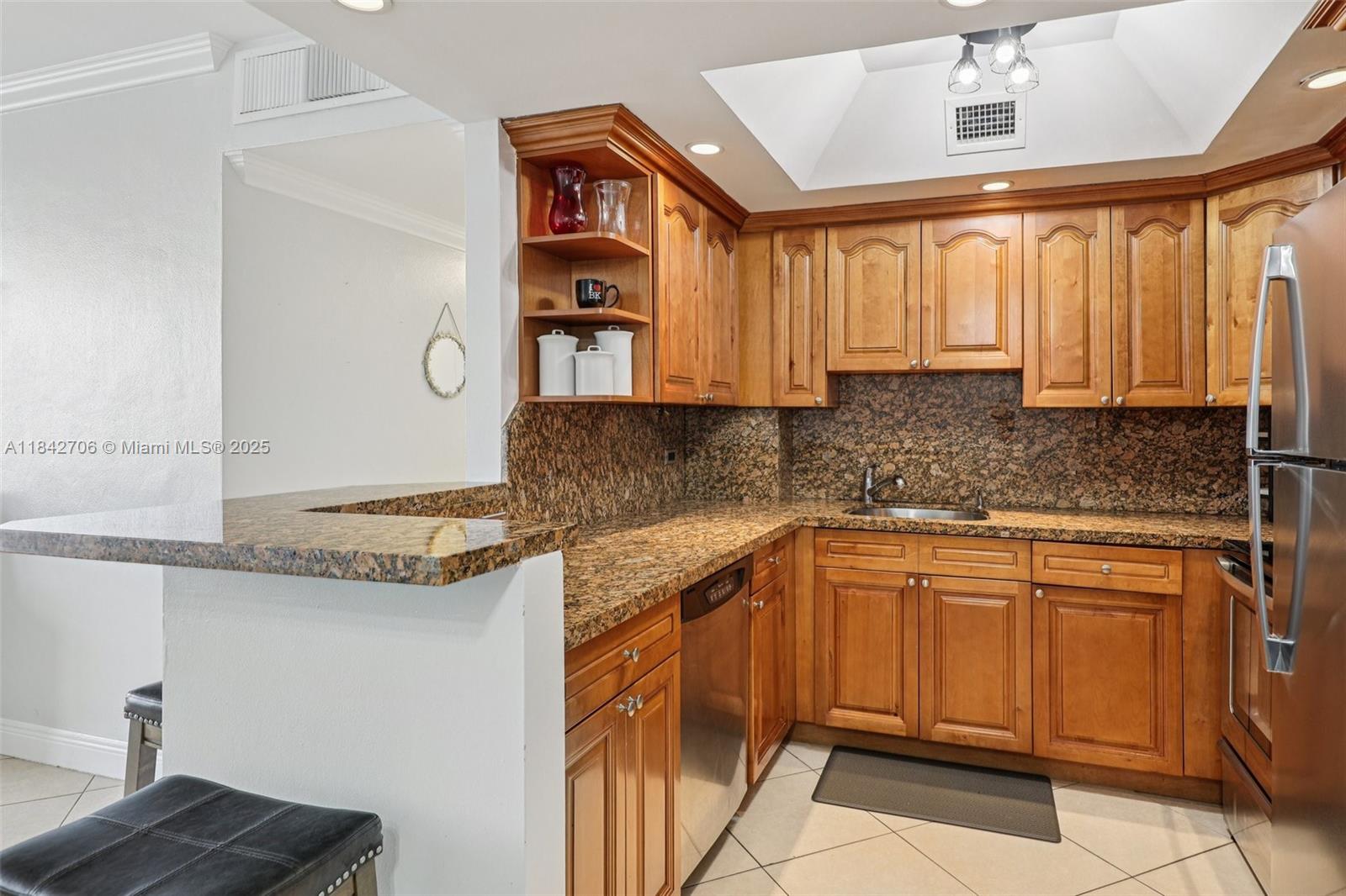 PARKVIEW POINT CONDO - Residential