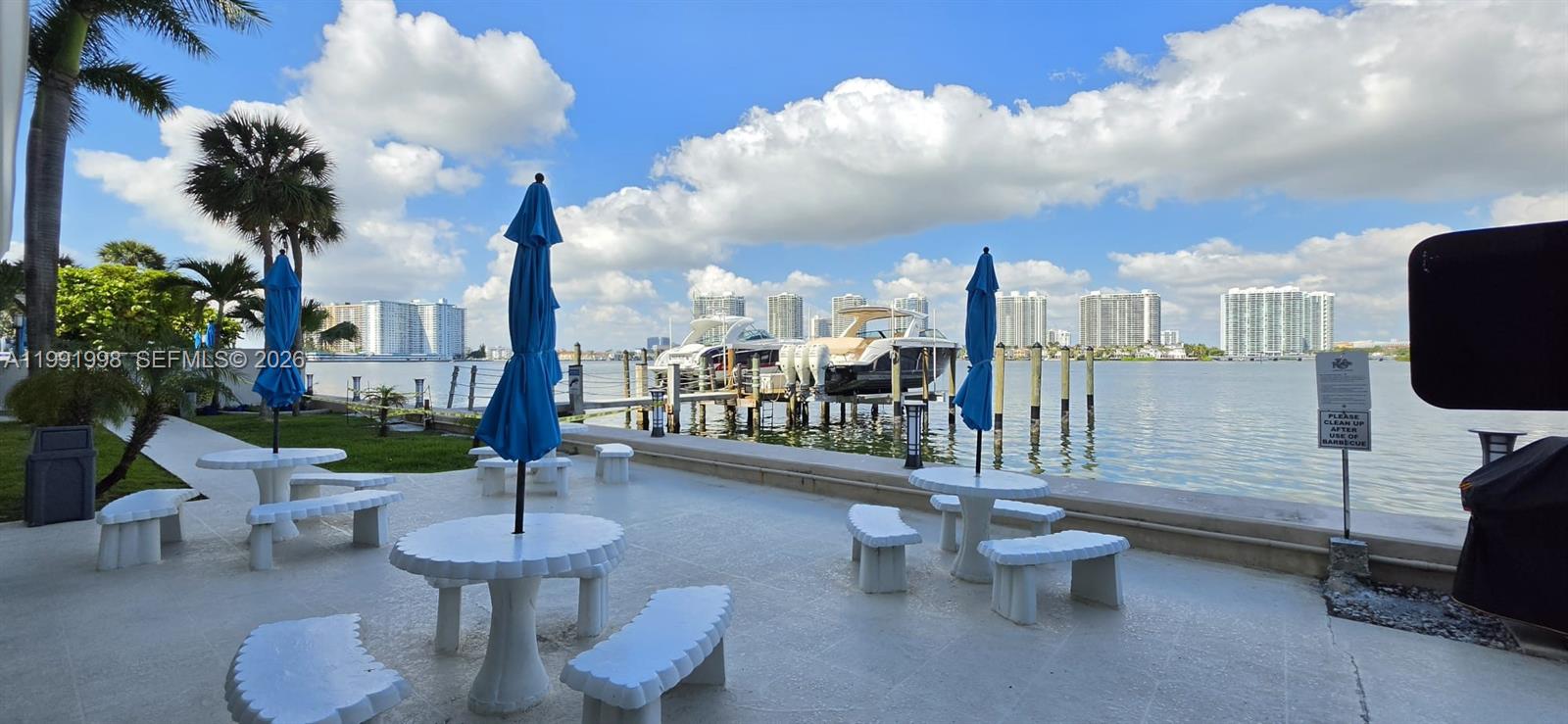 EDEN ROC CONDO - Residential
