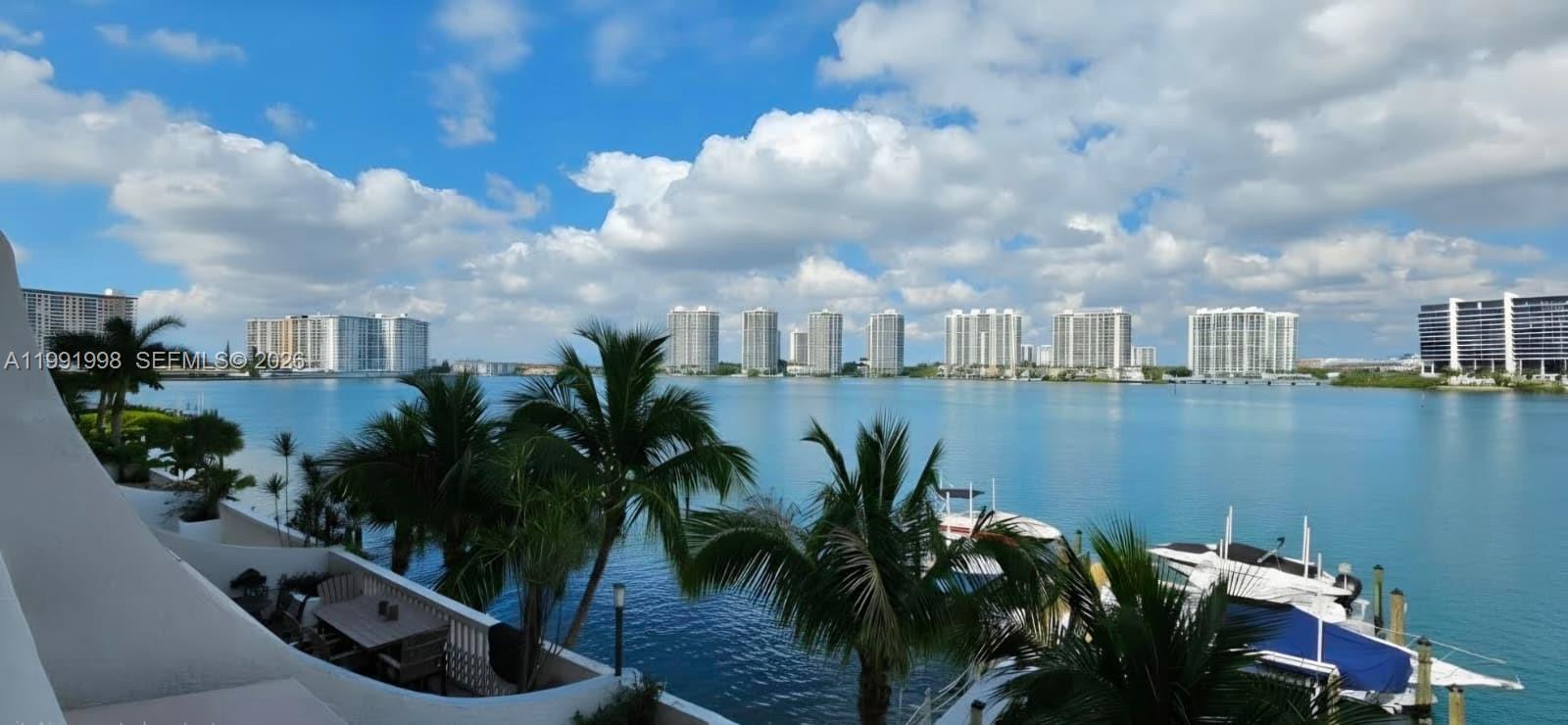 EDEN ROC CONDO - Residential