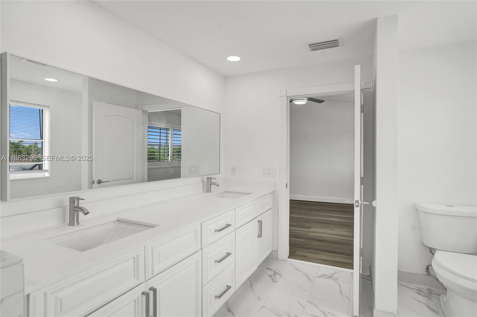 SUNRISE GOLF VILLAGE SECT - Residential