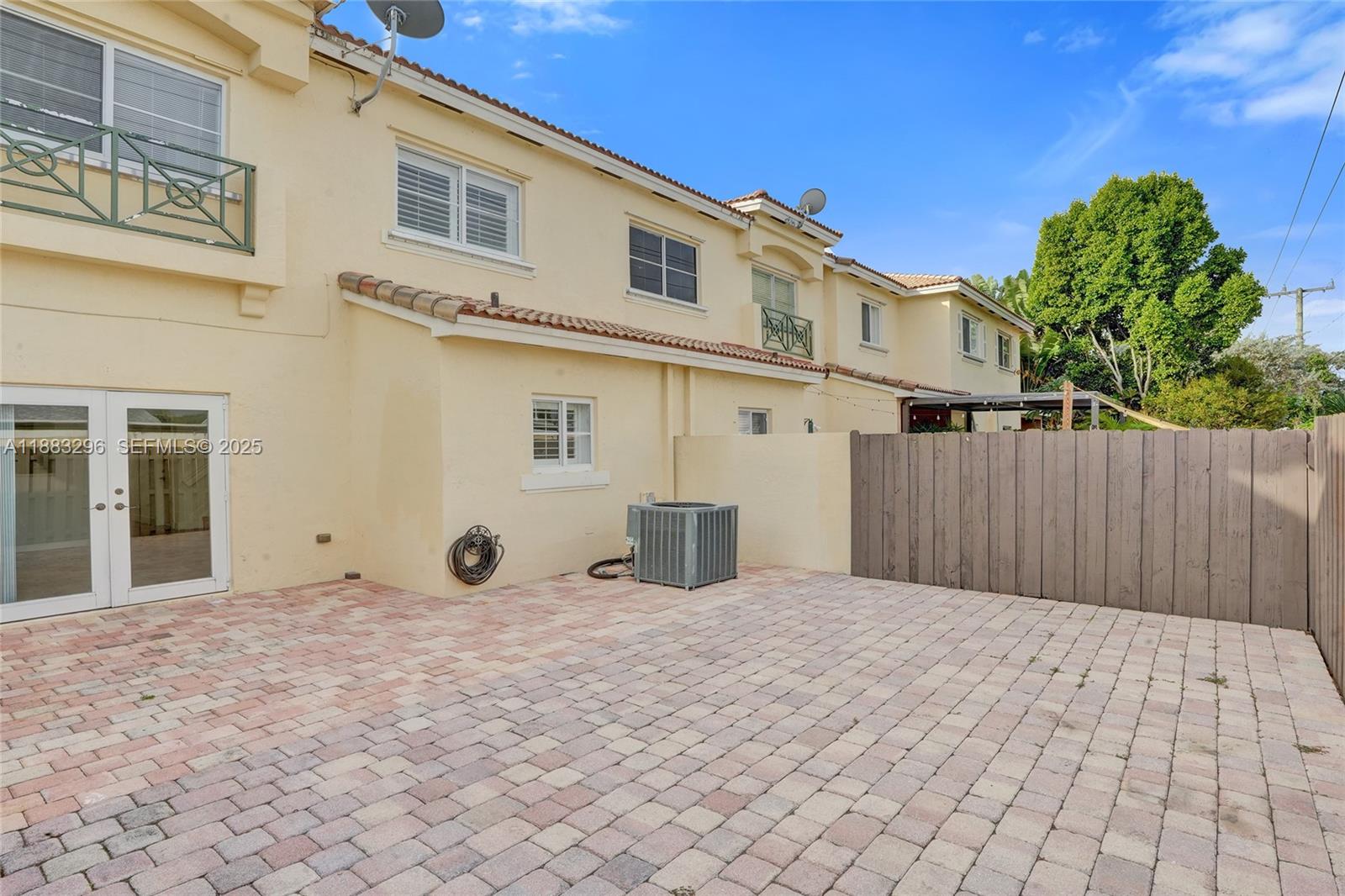 SUNRISE GOLF VILLAGE SECT - Residential